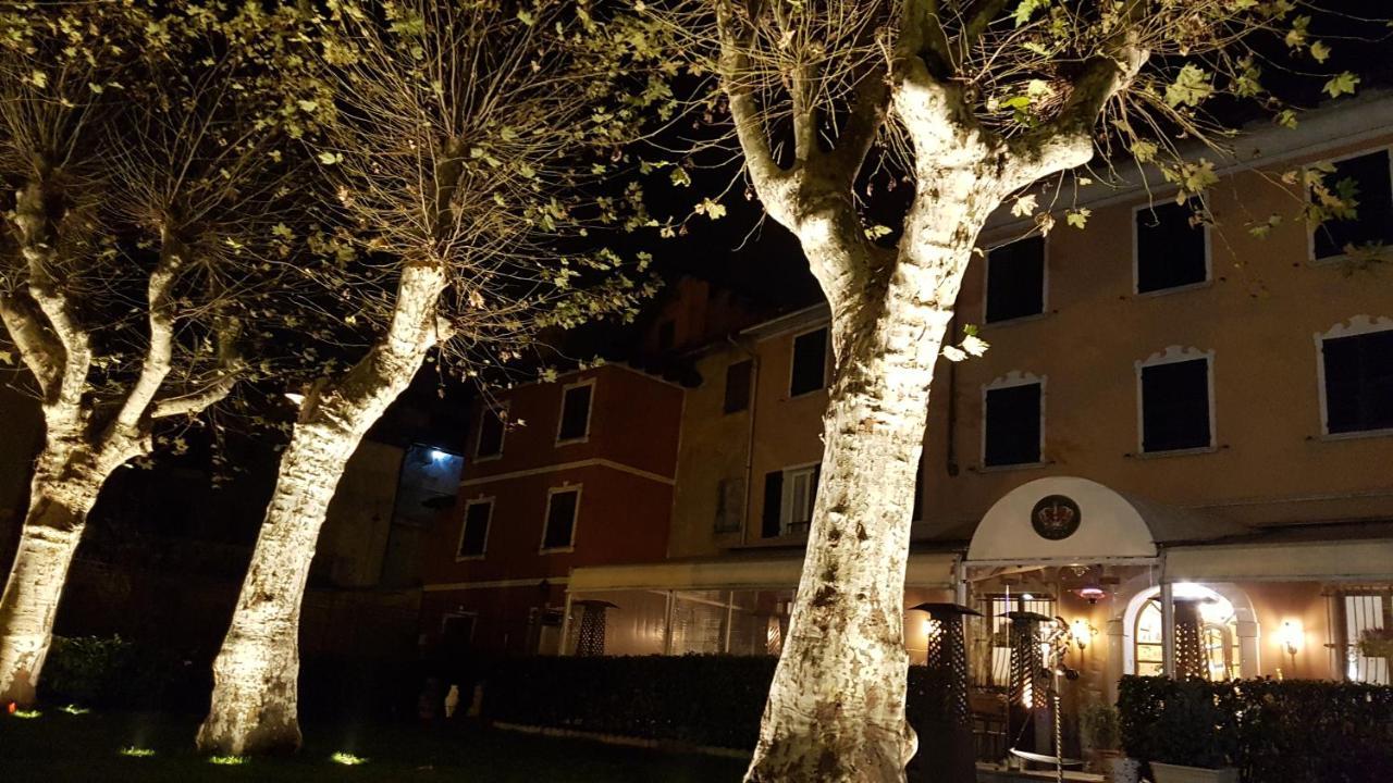 Ristorante Albergo Corona Novi Ligure Buitenkant foto