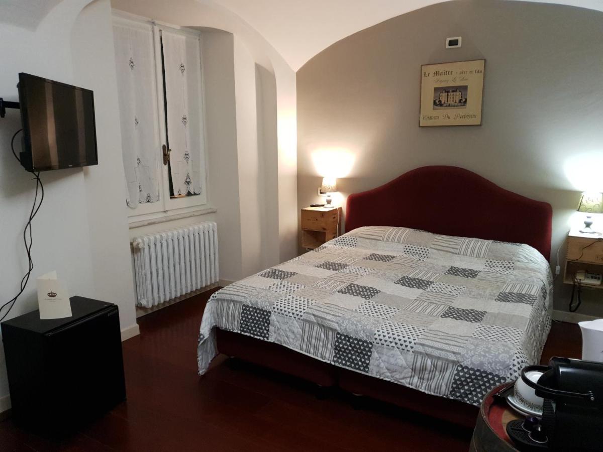 Ristorante Albergo Corona Novi Ligure Buitenkant foto